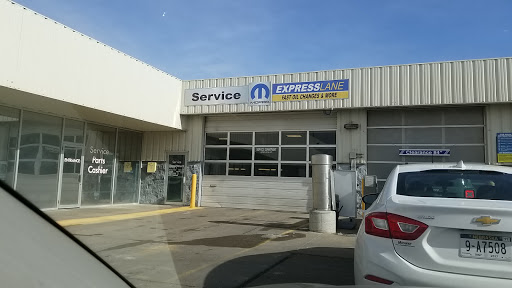 Car Dealer «Midway Chrysler Dodge Jeep Ram», reviews and photos, 219 2nd Ave E, Kearney, NE 68847, USA