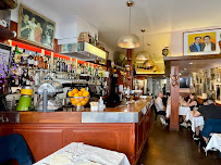 Atmosphère du Restaurant Le Bistro du Périgord à Paris - n°5