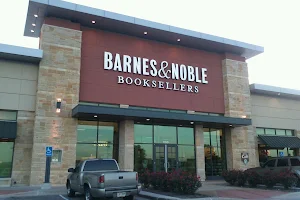 Barnes & Noble image