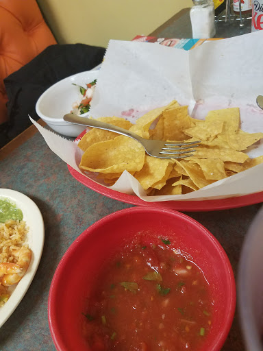 Mexican Restaurant «Restaurant La Chalupita», reviews and photos, 116 Nashville Hwy, Columbia, TN 38401, USA