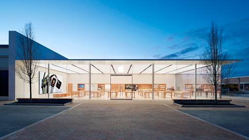 Apple MarketStreet, 1220 Market St, Lynnfield, MA 01940, USA, 