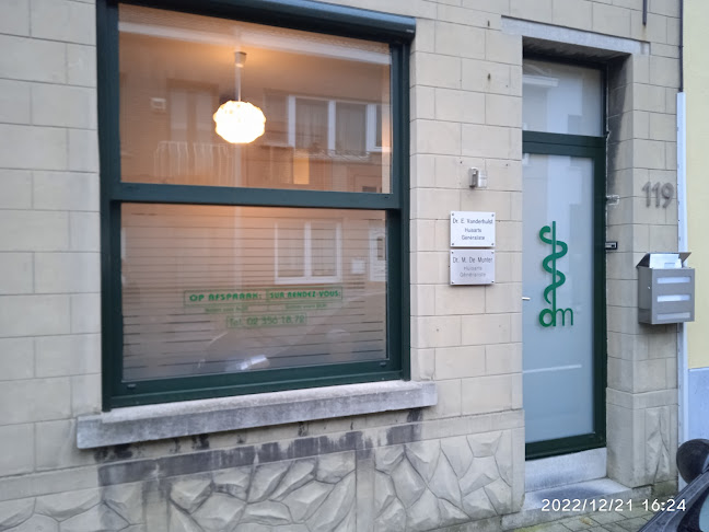 Dokter De Munter Martina - Halle