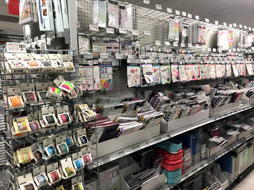 Craft Store «Michaels», reviews and photos, 675 6th Ave, New York, NY 10011, USA