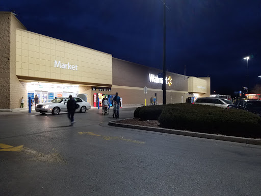 Department Store «Walmart Supercenter», reviews and photos, 2111 N Jackson St, Tullahoma, TN 37388, USA