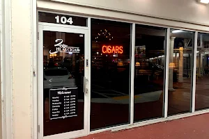 3 Islas Cigar Lounge image