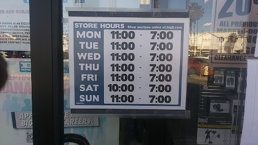 Sporting Goods Store «Big 5 Sporting Goods - Santa Maria», reviews and photos, 305 Town Center E, Santa Maria, CA 93454, USA