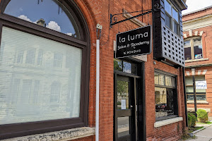 La Luma Salon & Academy