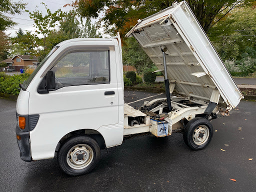 Motorcycle Repair Shop «Motorcycle Warehouse», reviews and photos, 12115 SE 82nd Ave, Portland, OR 97086, USA