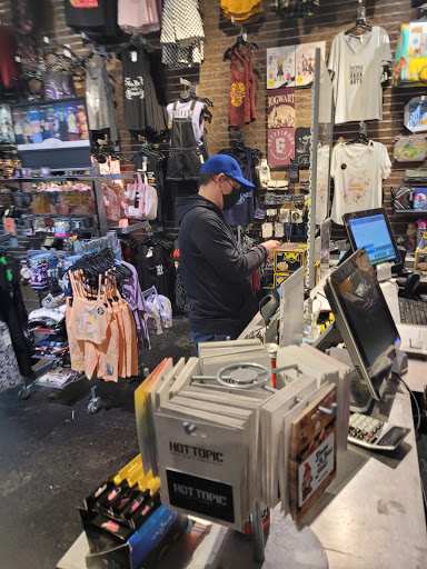 Hot Topic