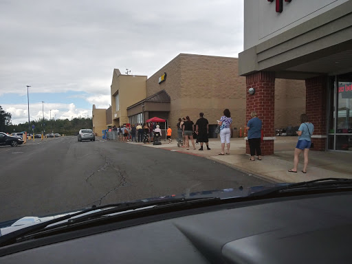 Department Store «Walmart Supercenter», reviews and photos, 35 Plaza Dr, Tamaqua, PA 18252, USA