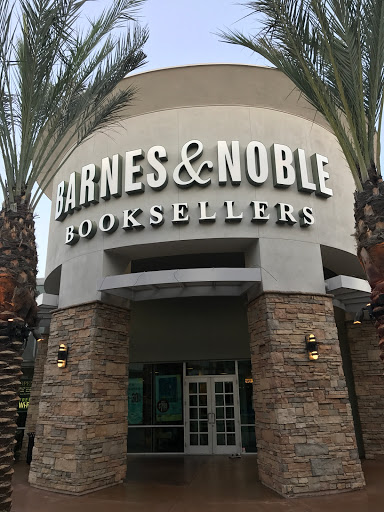 Barnes & Noble, 21001 N Tatum Blvd #42, Phoenix, AZ 85050, USA, 