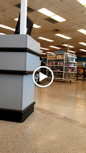 Clothing Store «Ross Dress for Less», reviews and photos, 5635 Woodruff Ave, Lakewood, CA 90713, USA