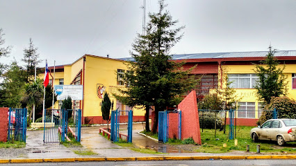 Liceo Politecnico Ema Espinoza Correa