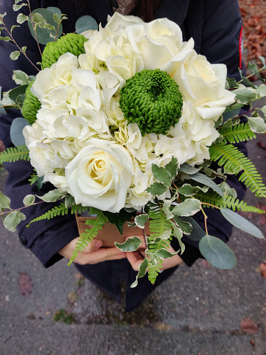 Florist «LaVassar Florists», reviews and photos, 7530 20th Ave NE, Seattle, WA 98115, USA