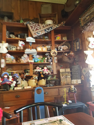 Coffee Shop «Charlton General Store & Cafe», reviews and photos, 747 Charlton Rd, Ballston Lake, NY 12019, USA