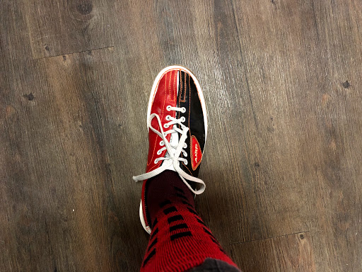 Bowling Alley «AMF Pro Bowl Lanes», reviews and photos, 505 E 18th Ave, North Kansas City, MO 64116, USA