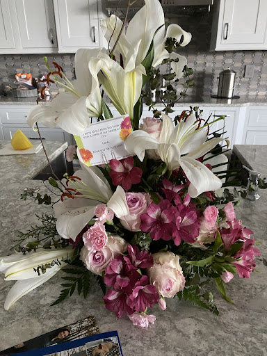 Florist «Suntree Florist & Gifts», reviews and photos, 6450 N Wickham Rd Suite 113, Melbourne, FL 32940, USA