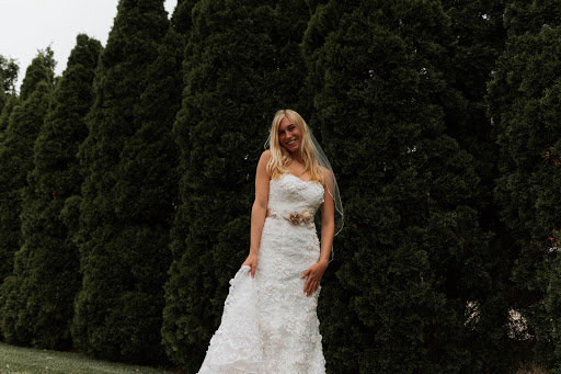 Bridal Shop «SGE Bridal Boutique», reviews and photos, 1020 N Hamilton Rd, Gahanna, OH 43230, USA