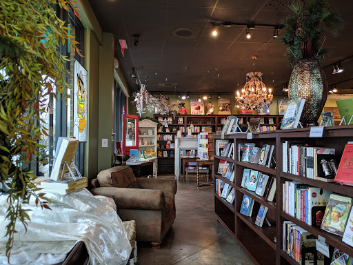 Book Store «FoxTale Book Shoppe», reviews and photos, 105 E Main St, Woodstock, GA 30188, USA
