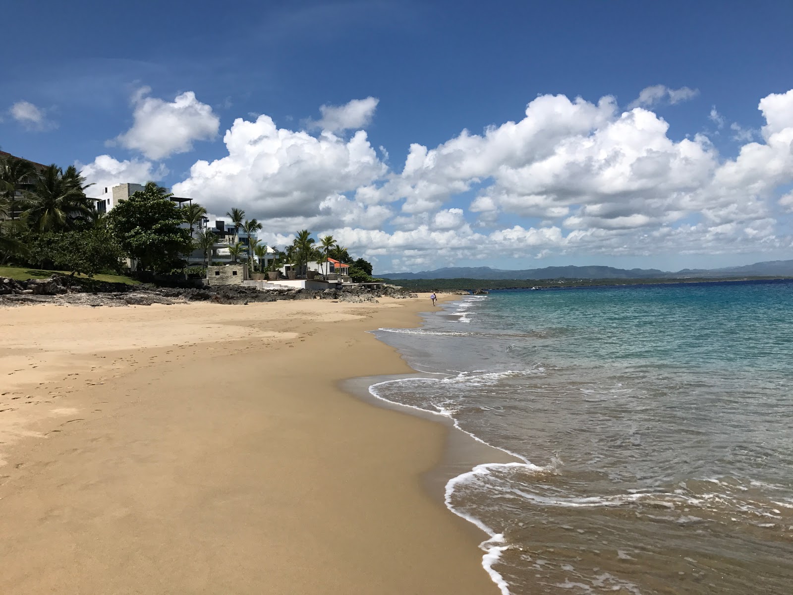 Playa Imbert的照片 带有细腻的米色沙子表面