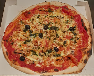 Photo n°19 de Pizza Farandole (camion) à Saint-Aupre ()