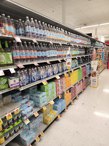 Grocery Store «Stop & Shop», reviews and photos, 333 W River St, Providence, RI 02904, USA
