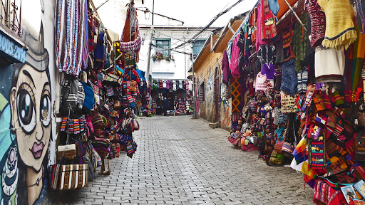 Christmas shops in La Paz