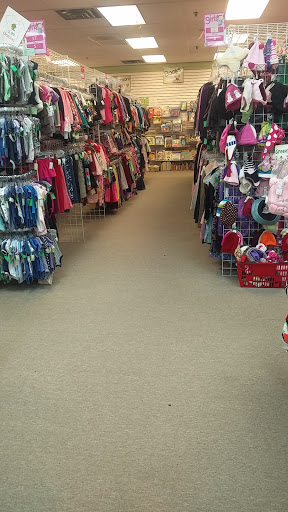 Consignment Shop «Green Kids Resale», reviews and photos, 833 E Rollins Rd, Round Lake Beach, IL 60073, USA