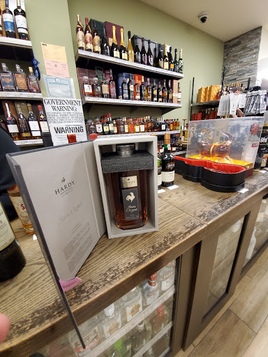 Liquor Store «Liquor Land», reviews and photos, 3756 Nostrand Ave, Brooklyn, NY 11235, USA