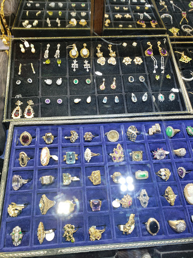 Jeweler «Limited Unlimited Jewelers», reviews and photos, 8 S Moger Ave # A, Mt Kisco, NY 10549, USA