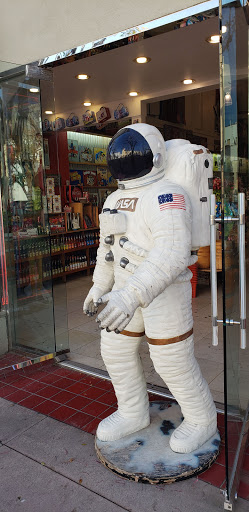 Gift Shop «Aahs! The Ultimate Gift Store», reviews and photos, 1090 Westwood Blvd, Los Angeles, CA 90024, USA