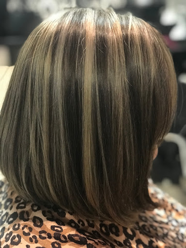 Hair Salon «Blondies Hair Salons Inc», reviews and photos, 5615 US Hwy 98 N, Lakeland, FL 33809, USA