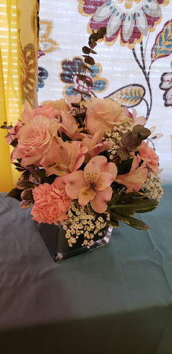 Florist «Chester Floral & Design», reviews and photos, 260 Main St, Chester, NJ 07930, USA