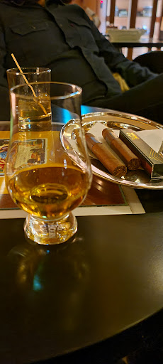 Whisky Cafe