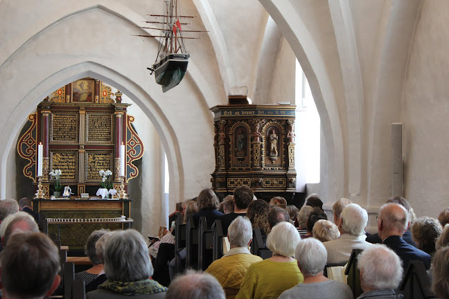 Anmeldelser af Farum Kirke i Birkerød - Kirke