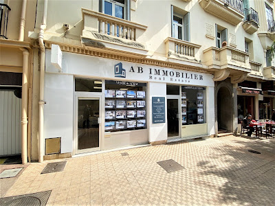 AGENCE IMMOBILIÈRE AB IMMOBILIER à Menton