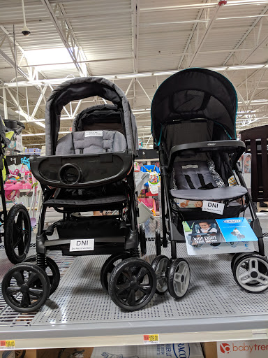 Department Store «Walmart Supercenter», reviews and photos, 121 W Elmsley Dr, Greensboro, NC 27406, USA