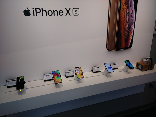 Cell Phone Store «Verizon», reviews and photos, 1615 Reservoir St #104, Harrisonburg, VA 22801, USA