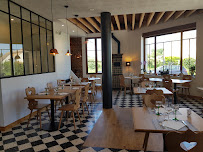 Atmosphère du Restaurant de spécialités alsaciennes Restaurant Aux Trois Fleurs - Anserville (Oise) - Location salle de réunion à Bornel - n°15