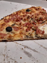 Plats et boissons du Pizzeria Italiano Pizza à Chasse-sur-Rhône - n°12