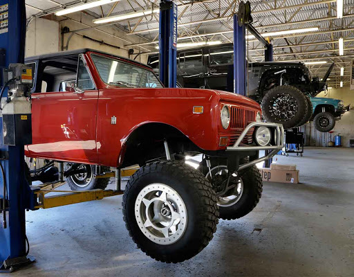 Truck Accessories Store «4 Wheel Parts Performance Center», reviews and photos, 2119 Cypress Creek Pkwy, Houston, TX 77090, USA
