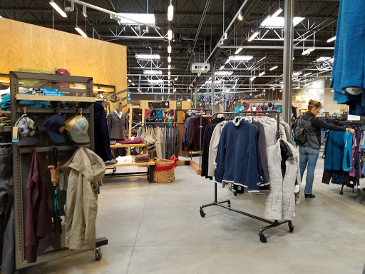 Camping Store «REI», reviews and photos, 9637 E County Line Rd, Englewood, CO 80112, USA