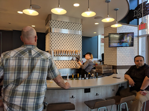 Grocery Store «Whole Foods Market», reviews and photos, 1700 Duke St, Alexandria, VA 22314, USA