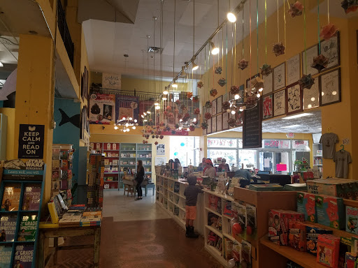 Book Store «Little Shop of Stories», reviews and photos, 133 E Court Square # A, Decatur, GA 30030, USA