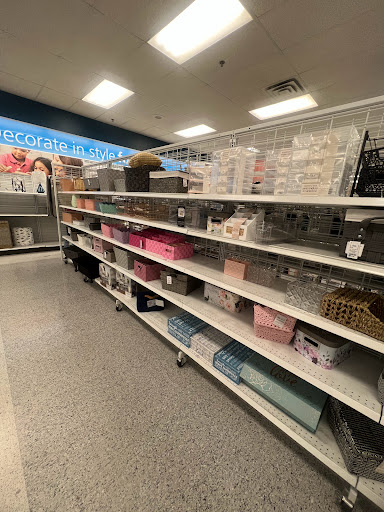 Clothing Store «Ross Dress for Less», reviews and photos, 1038 N El Camino Real, Encinitas, CA 92024, USA