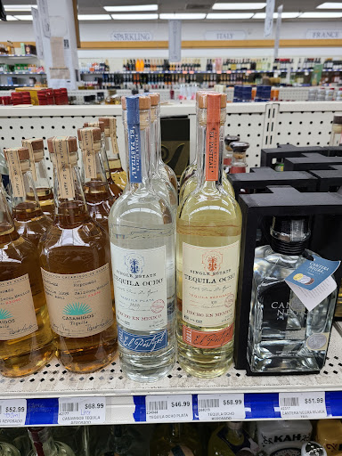 Liquor Store «Montgomery County Liquor & Wine - Olney», reviews and photos, 17825 Georgia Ave, Olney, MD 20832, USA