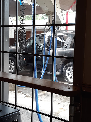 Car Wash «Mister Car Wash & Express Lube», reviews and photos, 825 W Main St, Ephrata, PA 17522, USA