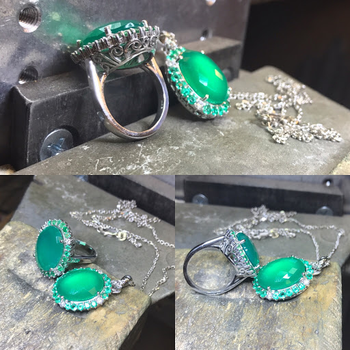 Jewelry Store «A&J Jewelers», reviews and photos, 1575 Scenic Hwy N #200, Snellville, GA 30078, USA