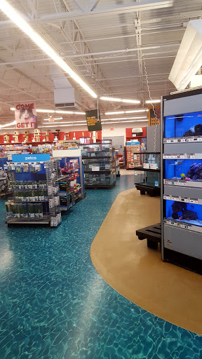 Pet Supply Store «Petco Animal Supplies», reviews and photos, 788 Crossings Rd, Sandusky, OH 44870, USA