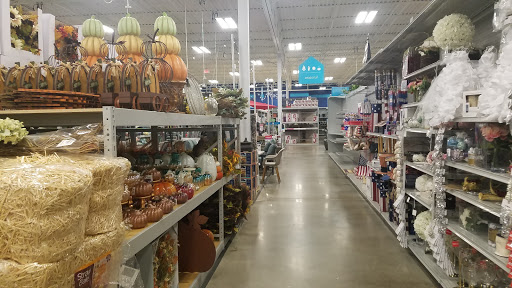 Home Goods Store «At Home», reviews and photos, 10331 University Ave, Clive, IA 50325, USA